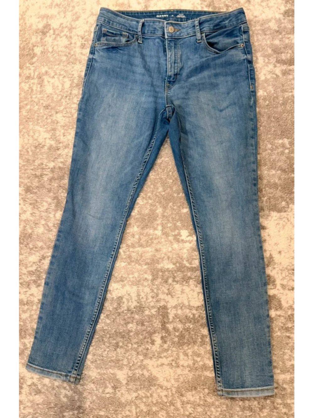 Old Navy rockstar super skinny jeans size 12